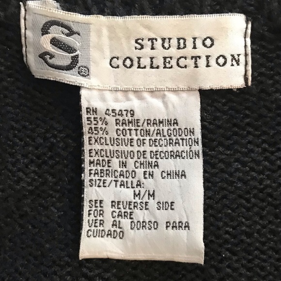 Studio Collection Vtg Embroidered Ugly Christmas Sweater Black Holly Sz M - Picture 9 of 10